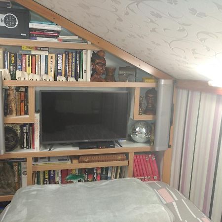 Apartment " Studio Green " Free Parking, Self Check-In Zagrzeb Zewnętrze zdjęcie