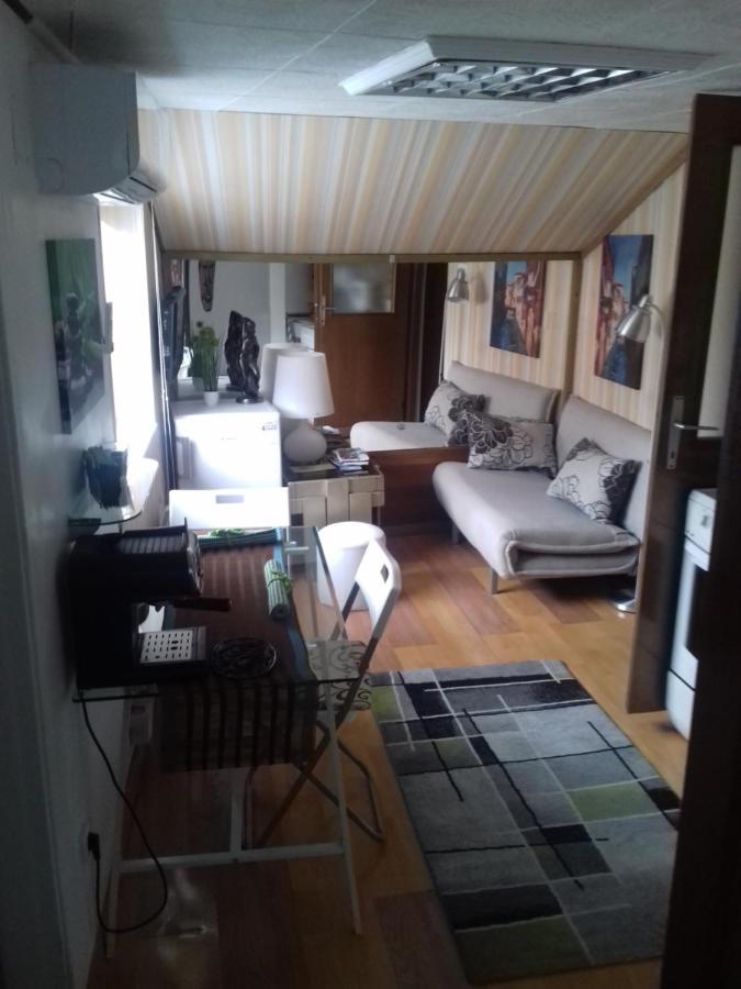 Apartment " Studio Green " Free Parking, Self Check-In Zagrzeb Zewnętrze zdjęcie