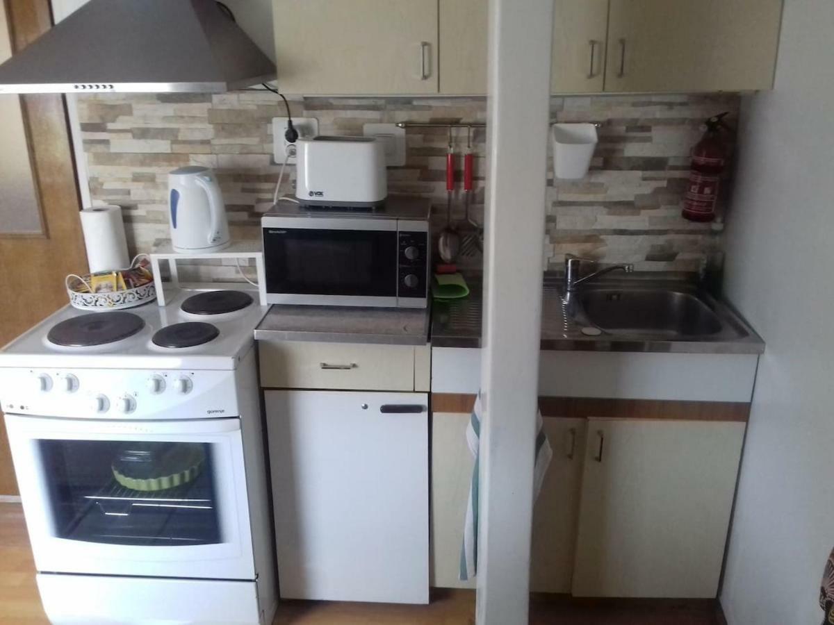 Apartment " Studio Green " Free Parking, Self Check-In Zagrzeb Zewnętrze zdjęcie